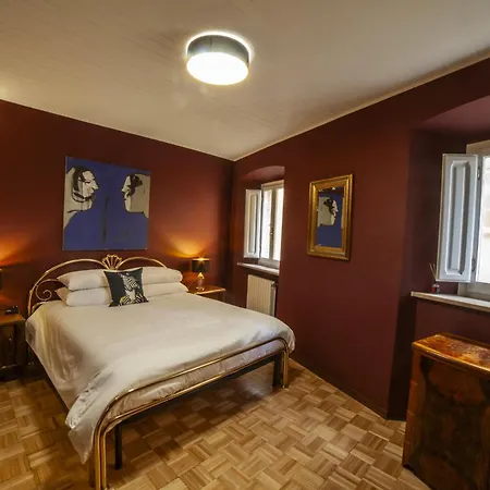 Casa Robina