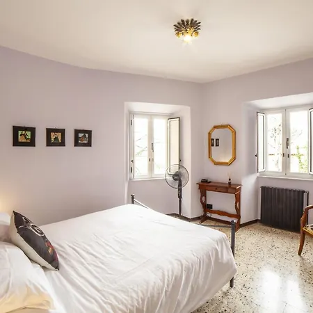 Casa Robina *